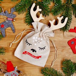 Jute zak 13 x 18 cm - Kerstmis + houten kerstbal met hoorns Jute zakjes