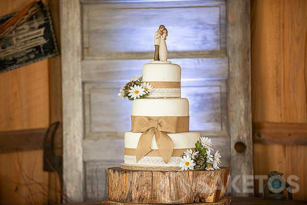 De perfecte taart voor een rustieke bruiloft