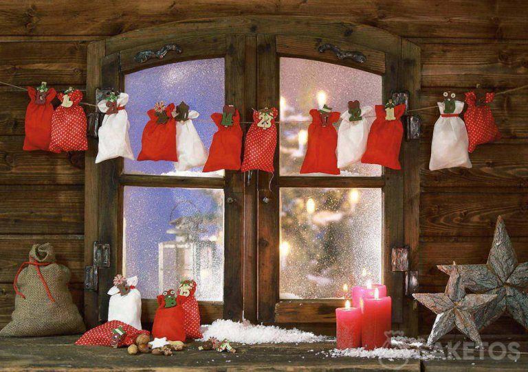 Kerstslinger van zakjes - een originele adventskalender