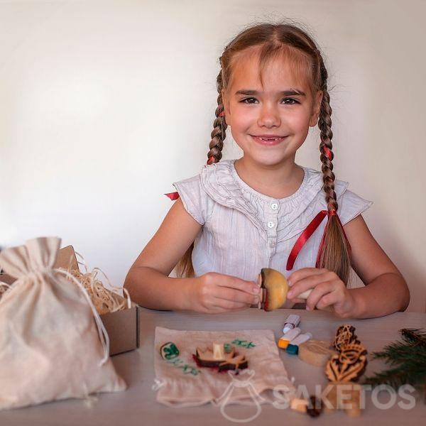 Creatieve ecospelletjes voor kinderen - zakken versieren