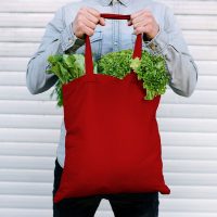 Een katoenen tas 38 x 42 cm met lange hengsels - rood Rode zakjes