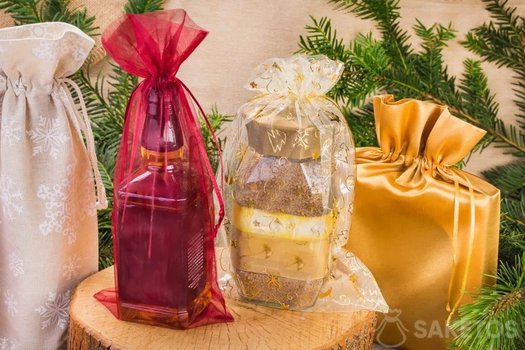 Verras ze! Verpakking voor kerstcadeautjes voor ouders 6 Dankzij de zakjes valt elk cadeau langer op!