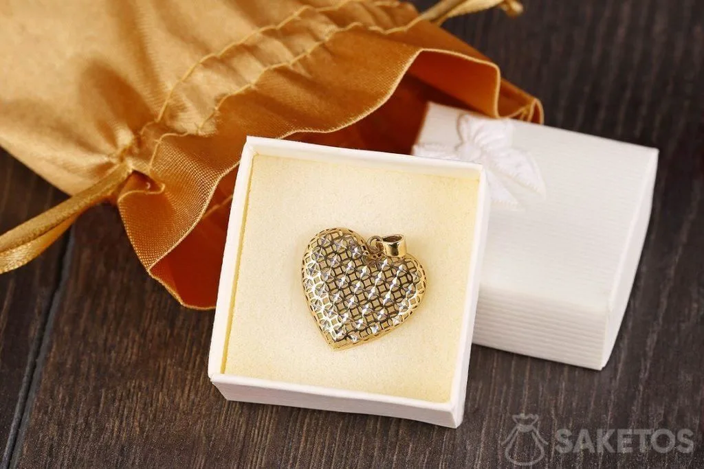 Modieuze verpakkingen voor juwelen? Leer de nieuwste trends kennen 4 Verpakkingen voor juwelen DIY