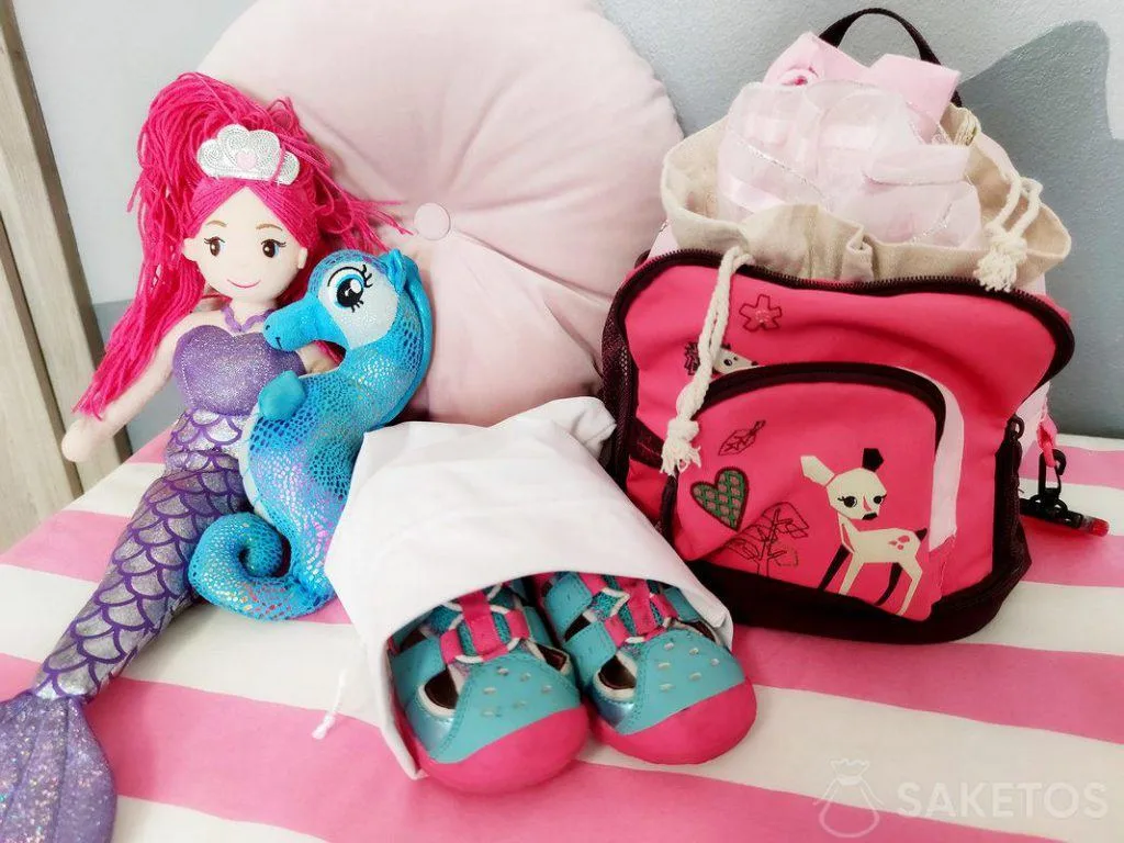 Kleuterschool - inspirerende decoraties, geschenken, organisers 2 Zak voor de kleuterschool