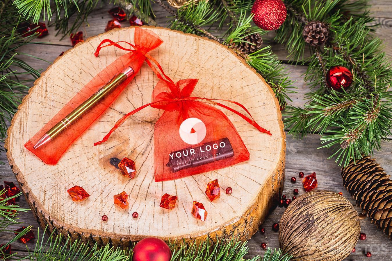 Het opbouwen van merkbekendheid, of hoe kunnen zakken uw merk versterken? 8 Embleemzakken als bedrijfsreclame