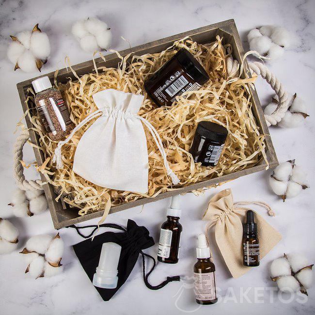 Valentijnscadeau - Inspiratie voor verliefden 20 Velours zakje en thermische mok