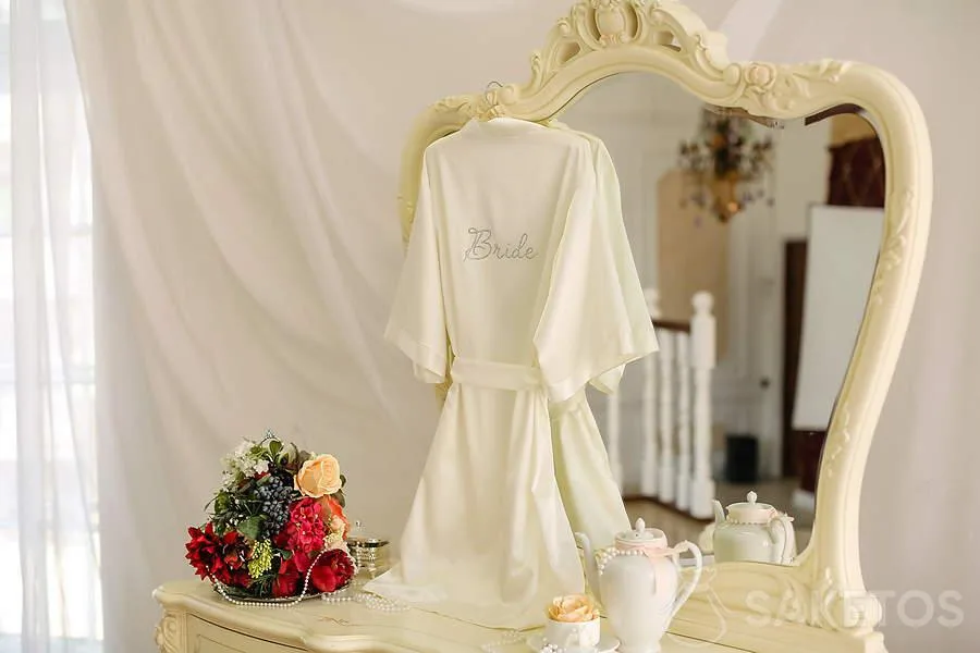 Deze stof is perfect voor een bruiloft en receptie