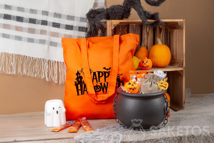 Wat is een Halloweenmand en wat kun je erin stoppen? Herfstcadeaugids - ideeën voor Halloween-aankopen 2 Halloweenzak - herfstcadeau