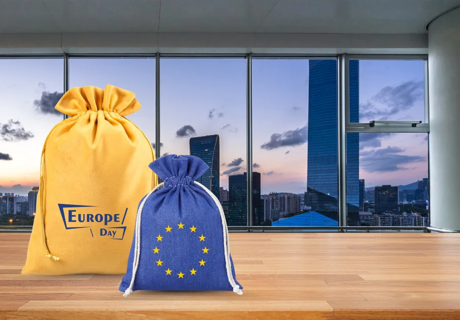 Bedrukte zakken als promotioneel element voor de viering van Europadag