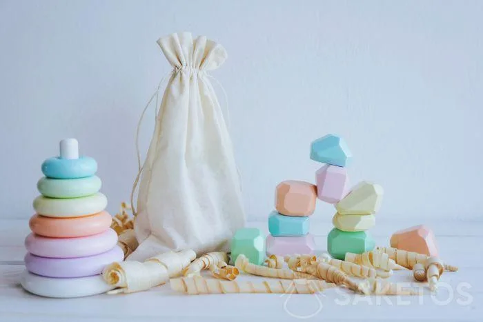 DIY sensorische voelzakjes - hoe naai ik ze? Waarmee vul ik ze op? Voelzakjes als speelgoed voor kinderen 3 Hulpmiddelen in de stijl van Montesori-in een eco linnen zakje