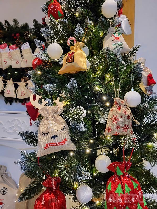 Kerstboom decoraties met geschenken, maak ze zoals u wilt 7 kerstboomdecoraties met geschenken